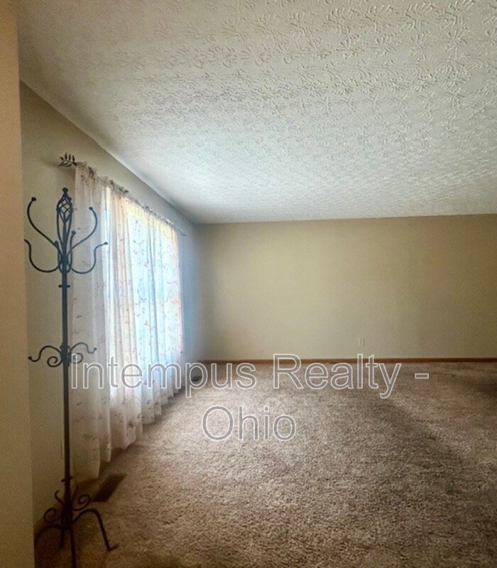 173 Niatross Pl – photo 3