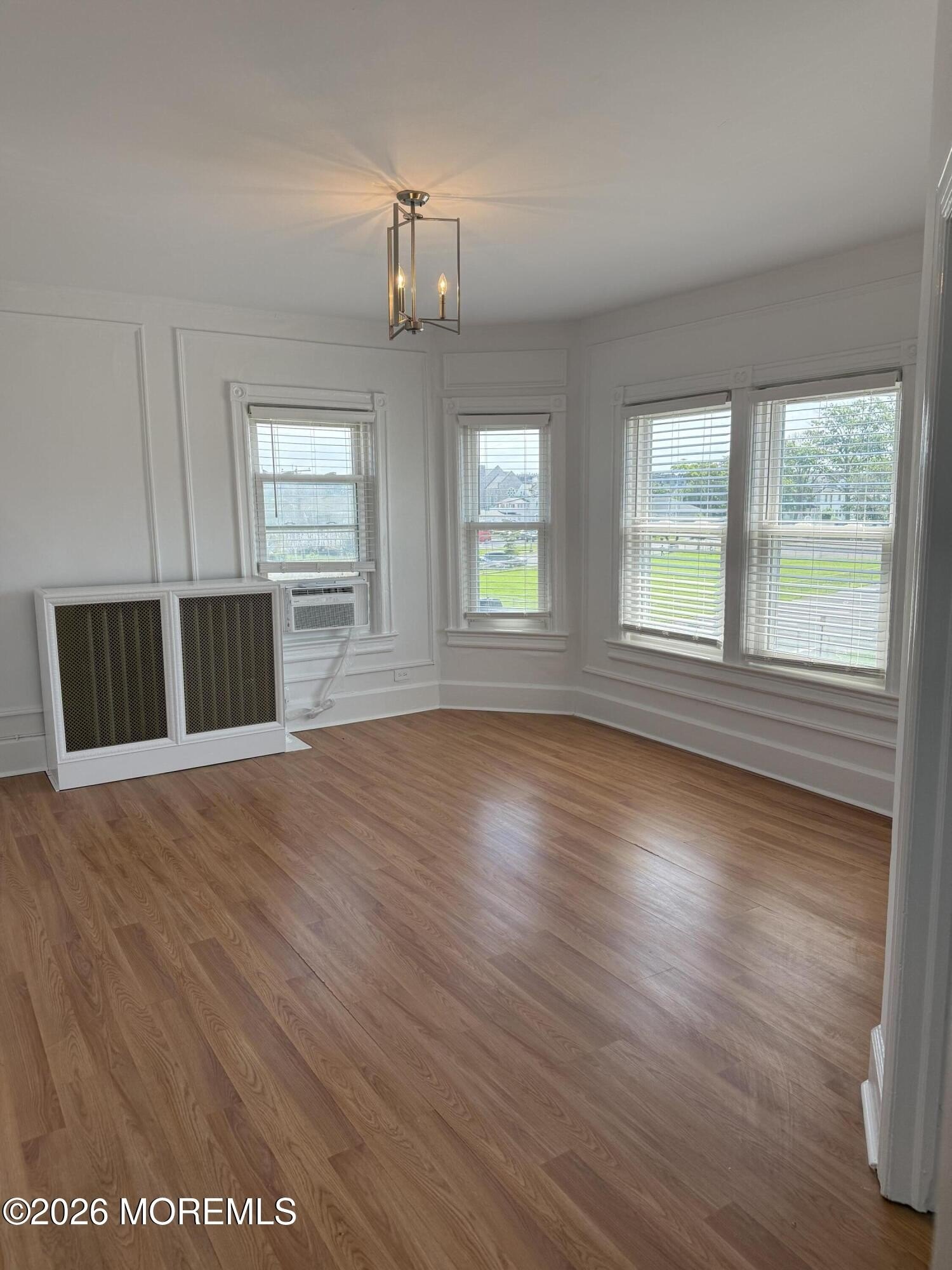 181 Garfield Ave – photo 5