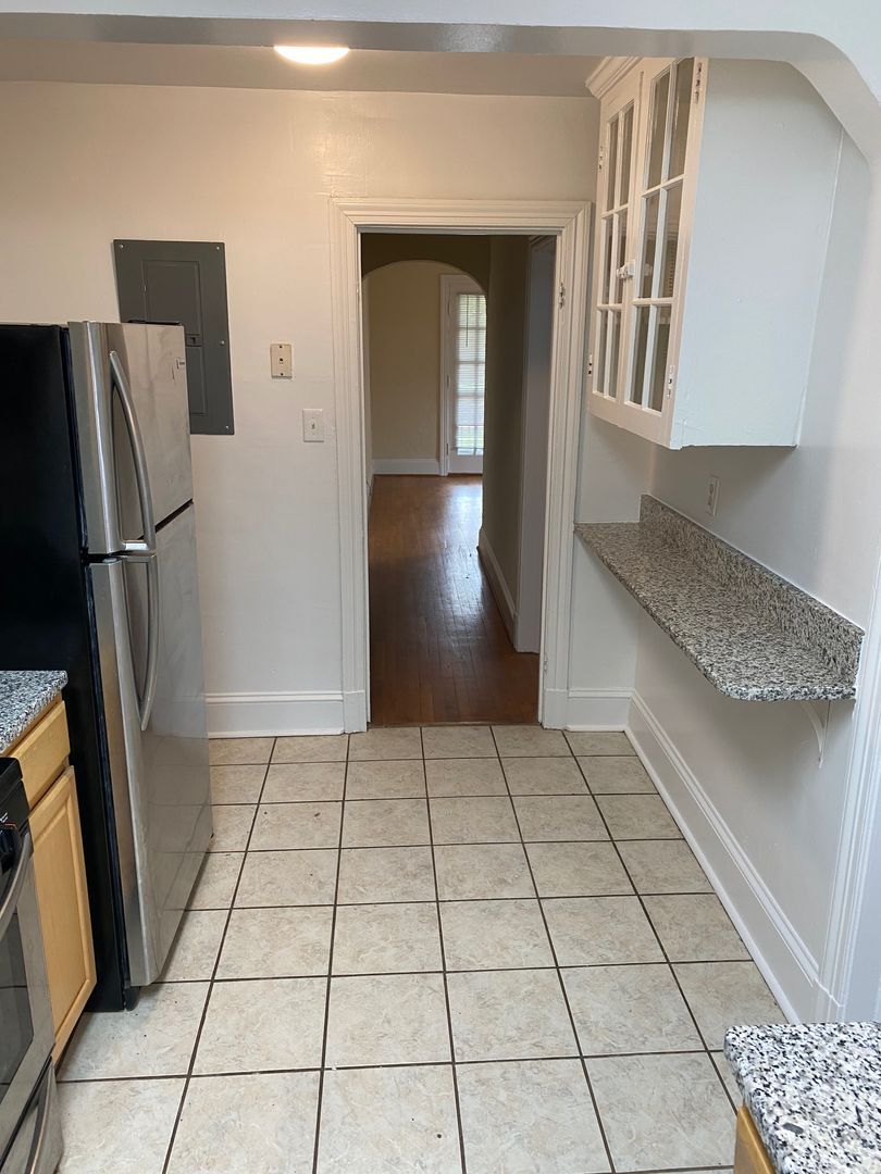 208 N Nansemond St unit Apt #1st Fl – photo 5