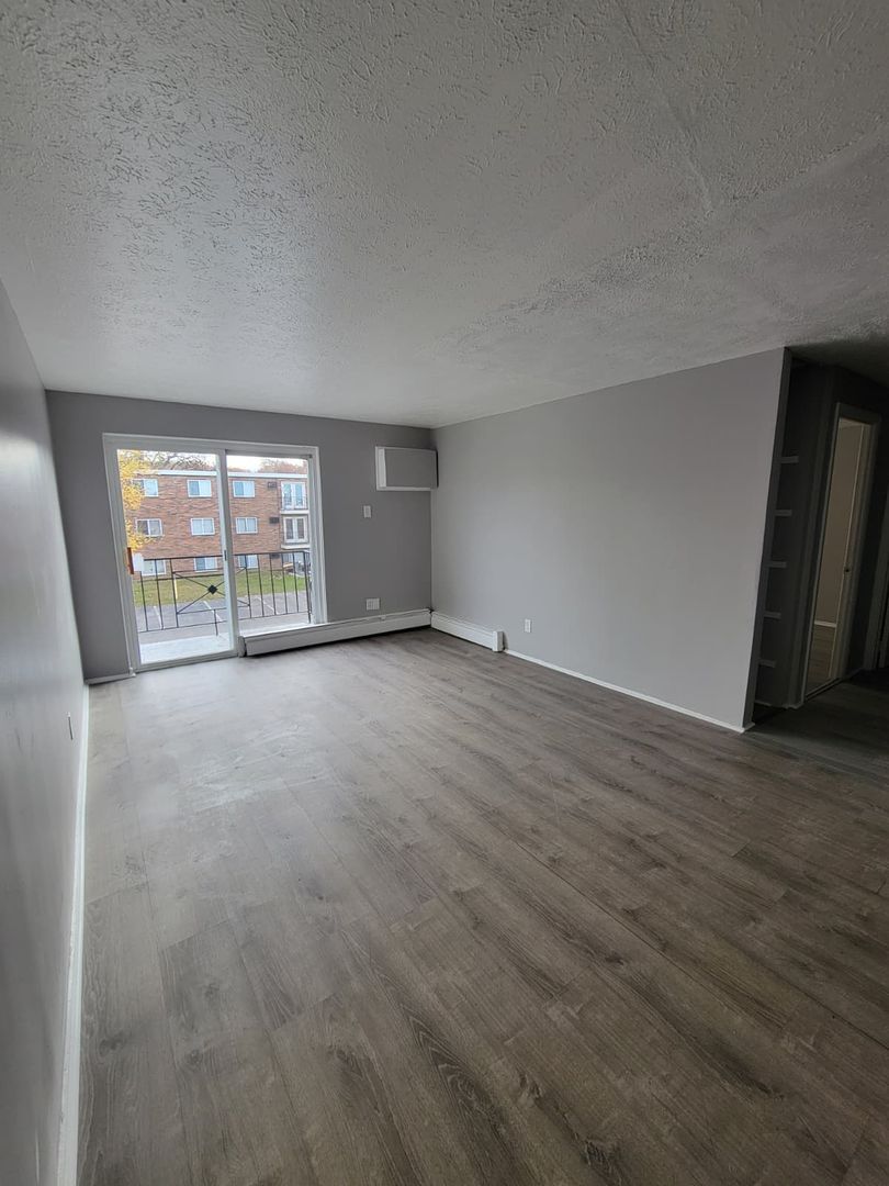 13420 Euclid Ave unit 13430-307 – photo 5