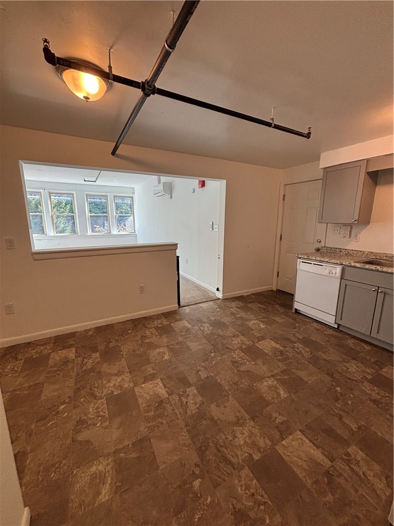 3917 Perrysville Ave unit 4 – photo 4