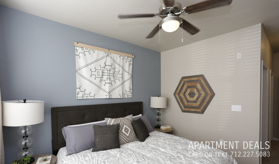 4056 Eastchester Dr – photo 5