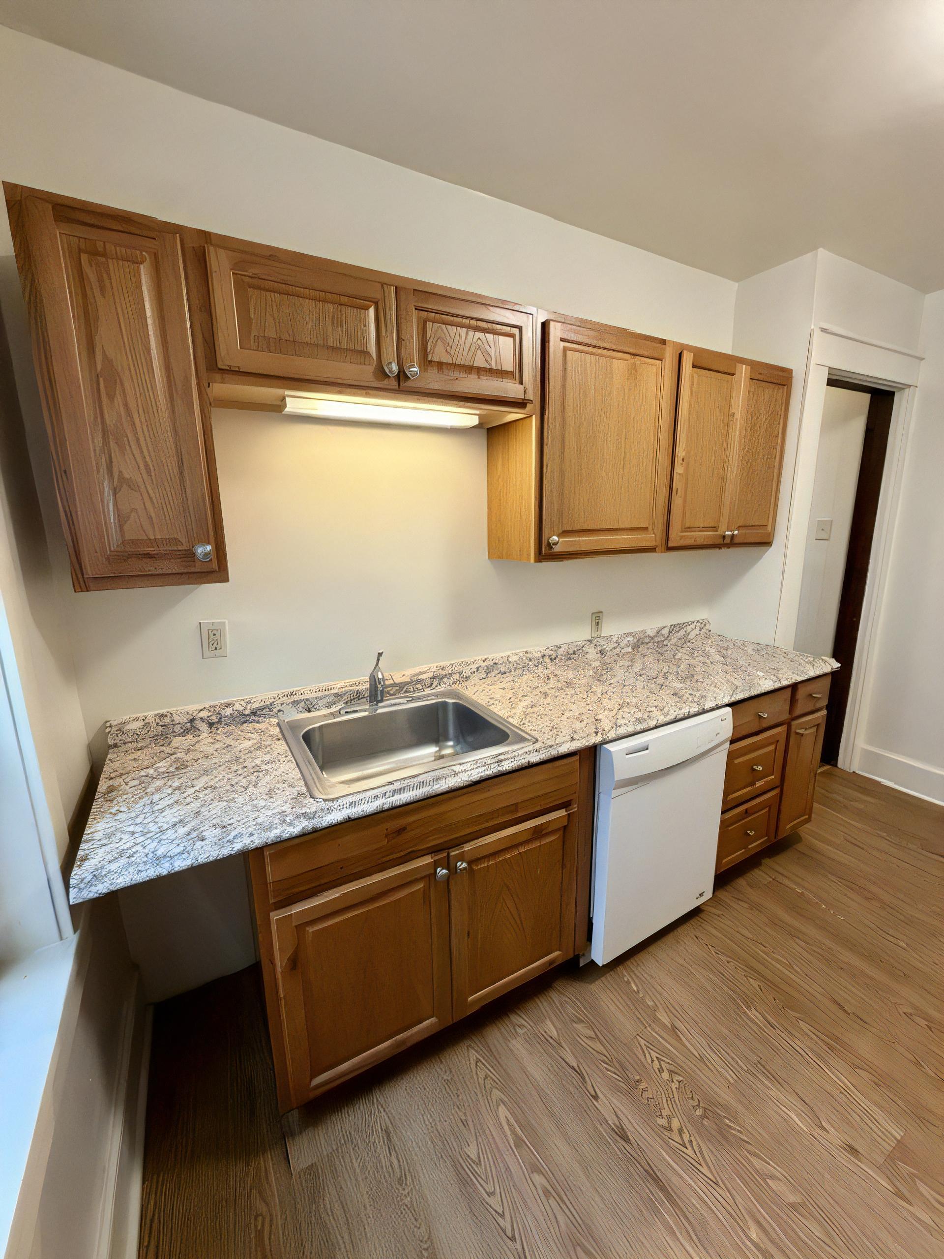 218 Hastings St unit 2 – photo 5