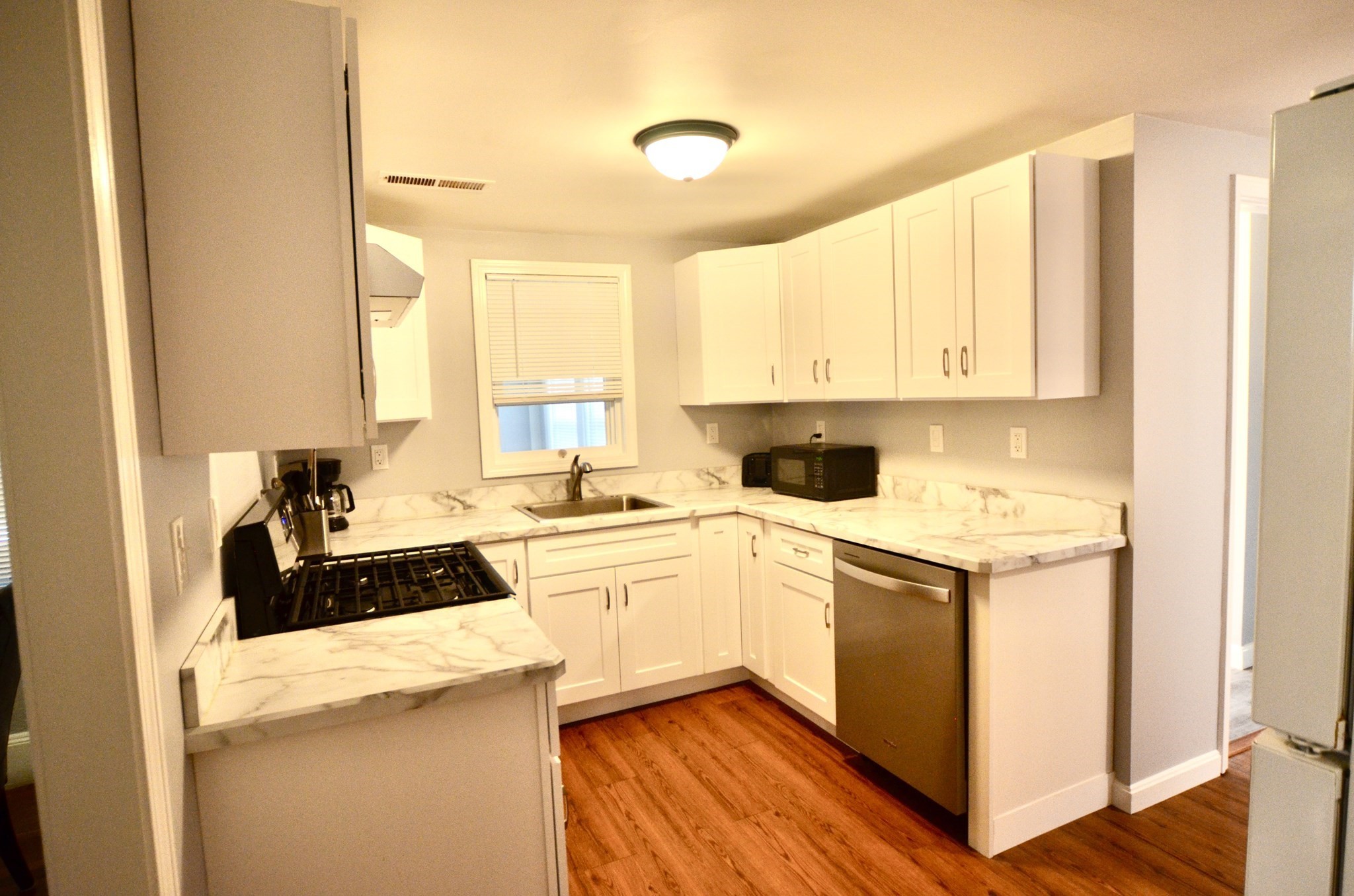 47 Massasoit Ave unit A – photo 3
