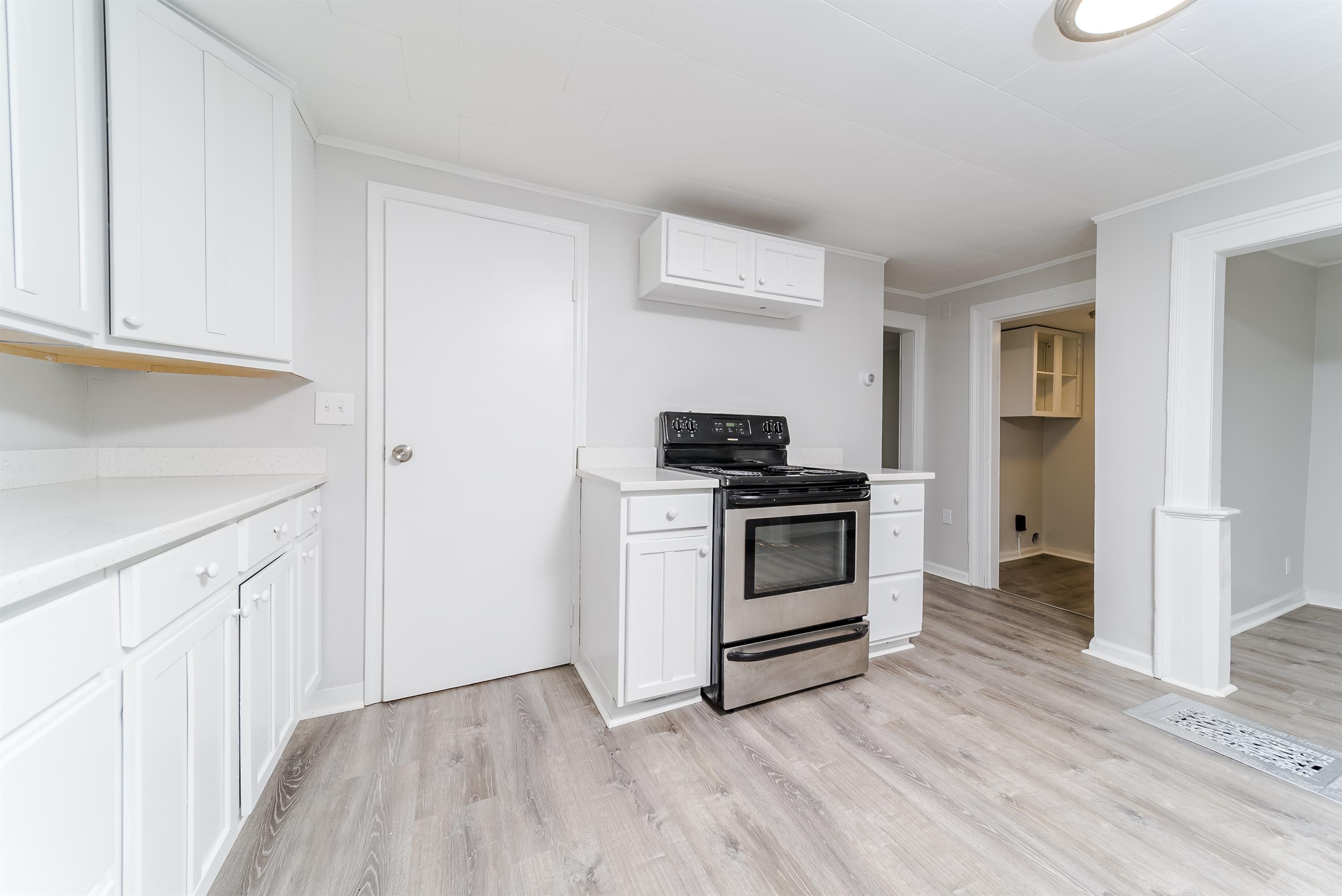 824 2nd St – photo 4
