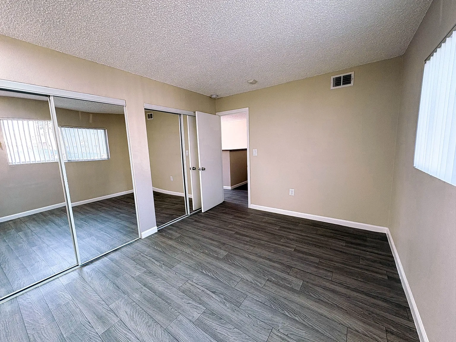Ogden Villas – photo 5