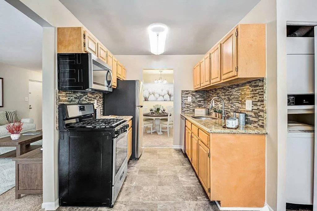Montgomery Trace Apartment Homes – photo 1