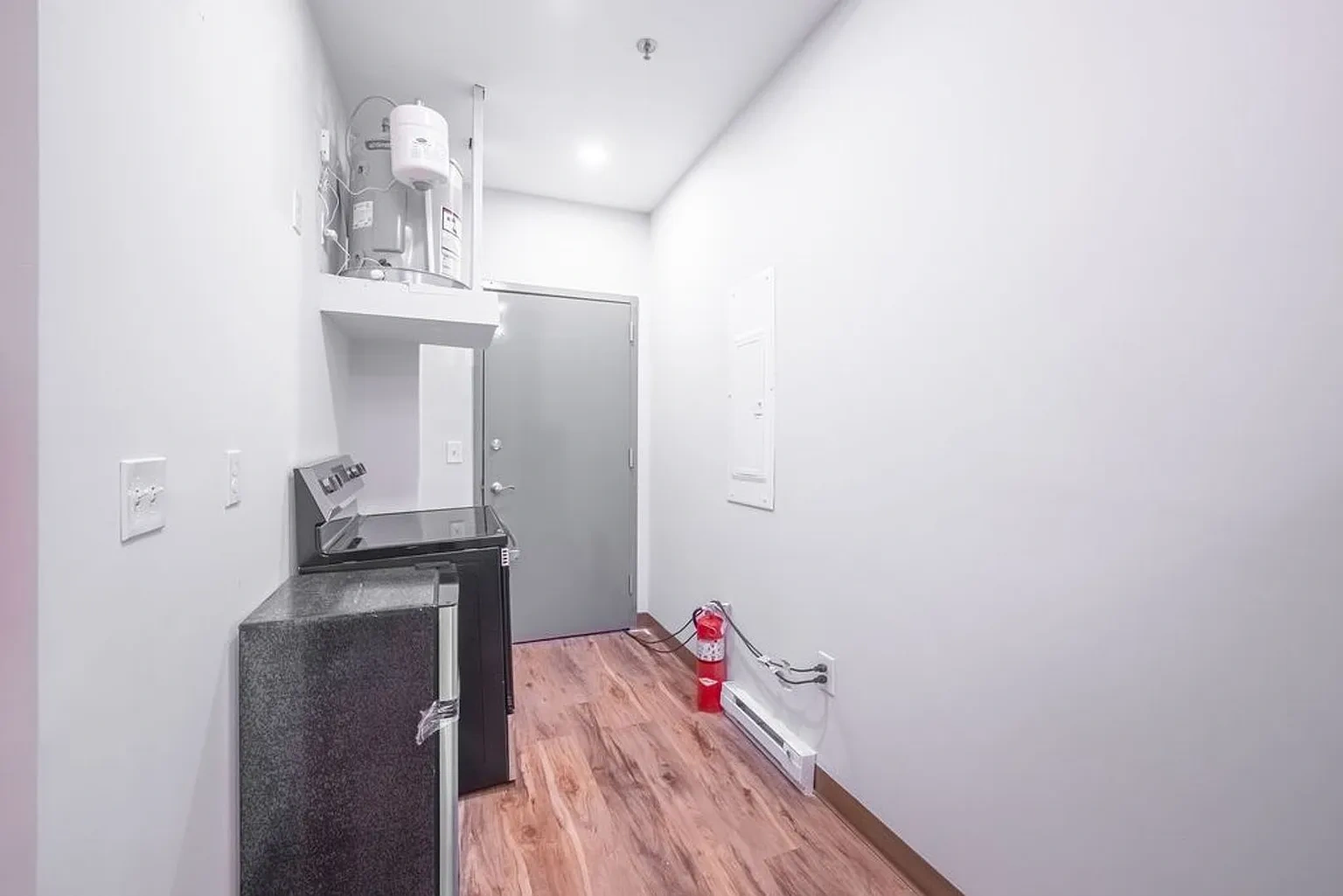 Multi-family building - Center City – photo 1