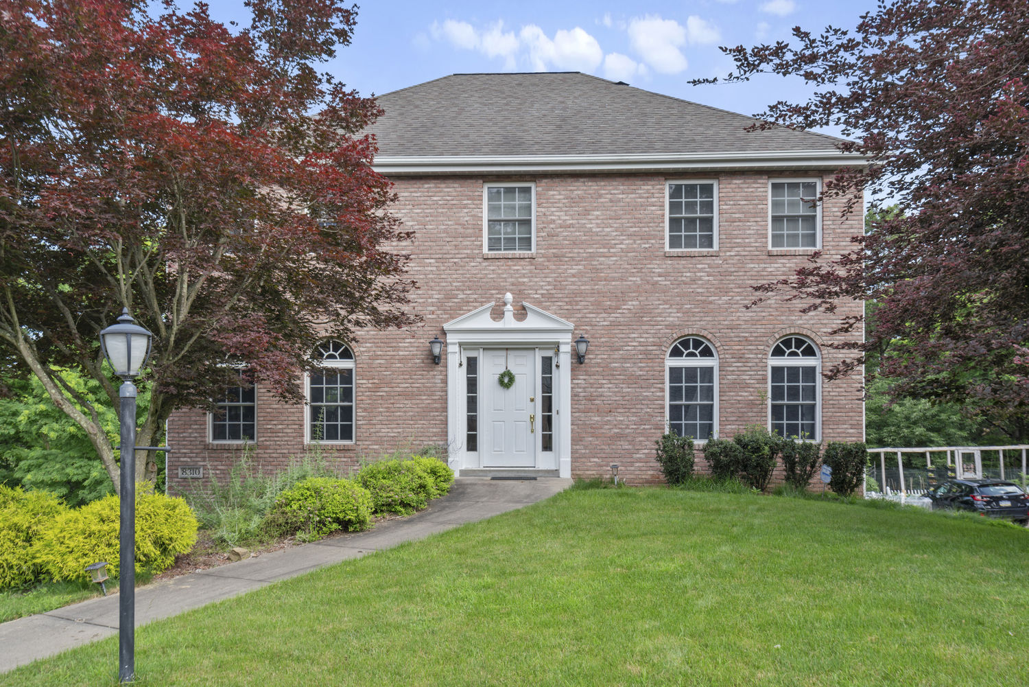 8310 Reagan Dr – photo 1