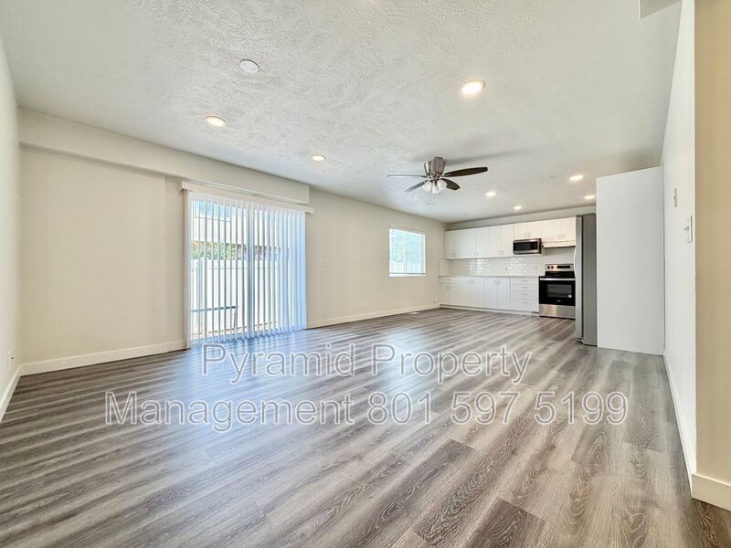 3178 S 945 E unit # B – photo 2