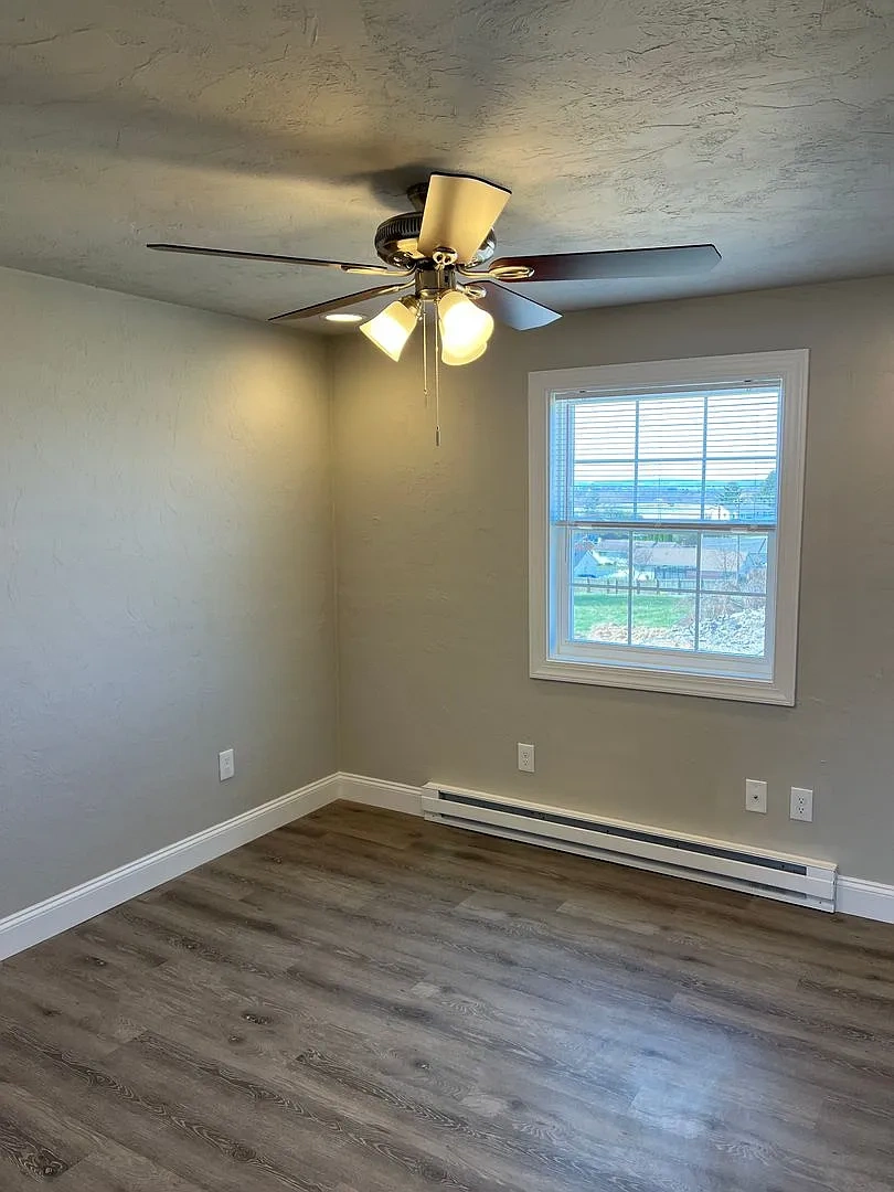 Salem Run Apartments - Phase 1 – photo 1