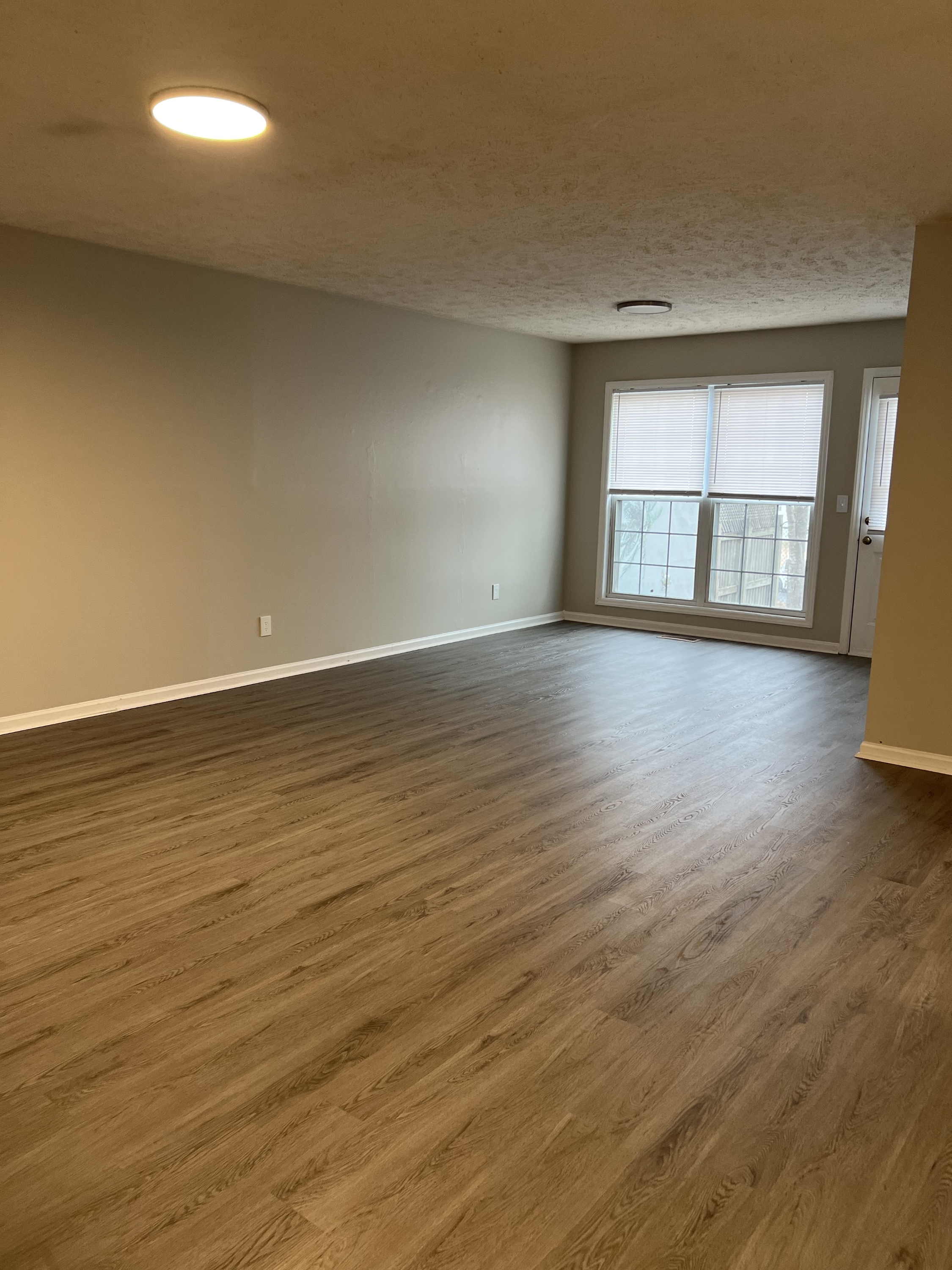 5 New England Rd – photo 2