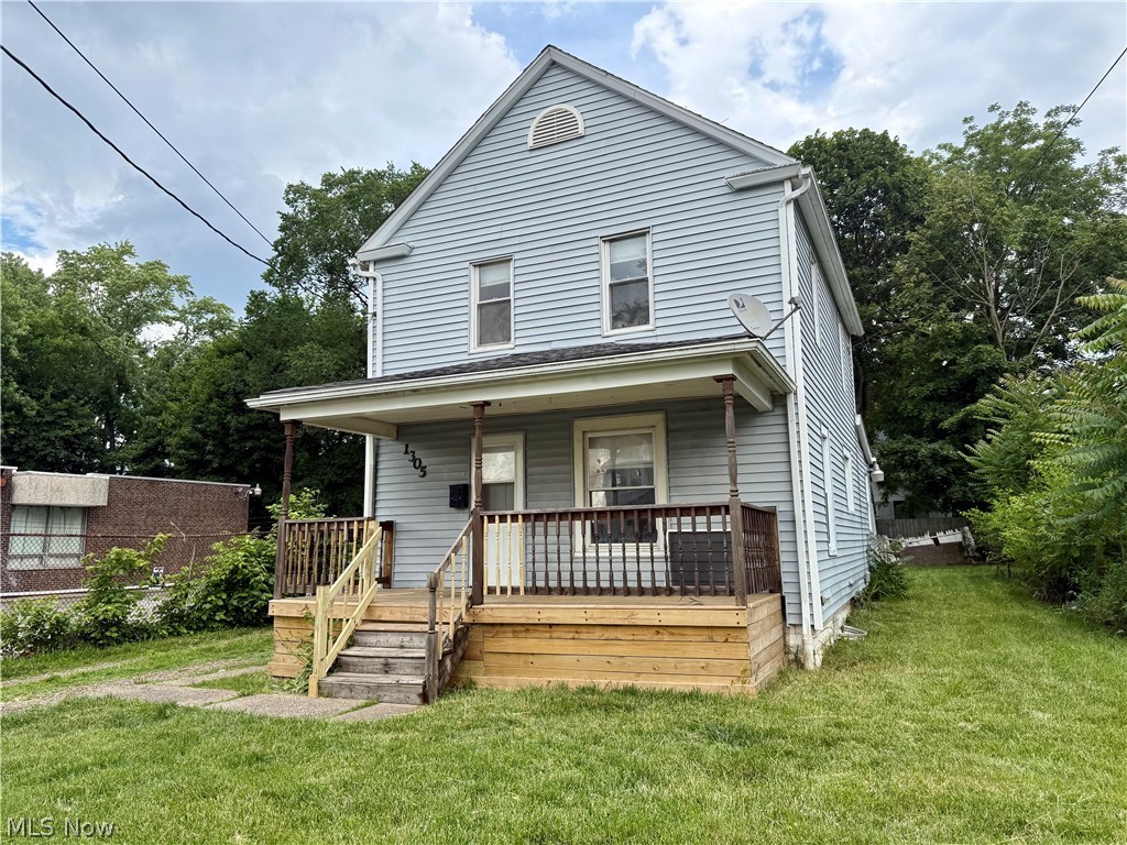 1305 Curtis St – photo 2