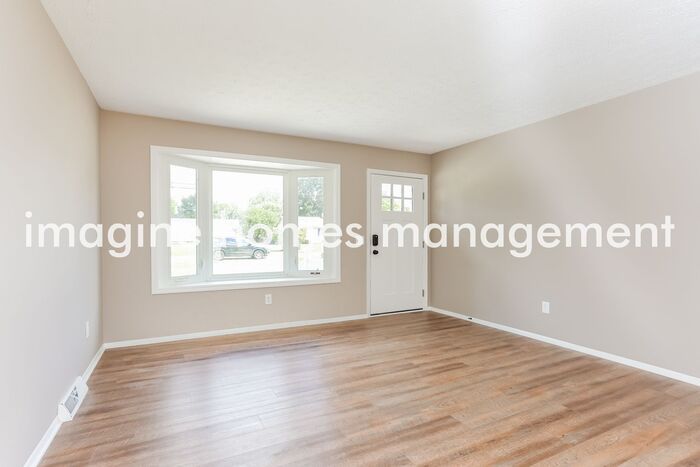 915 Lloyd Ave – photo 4