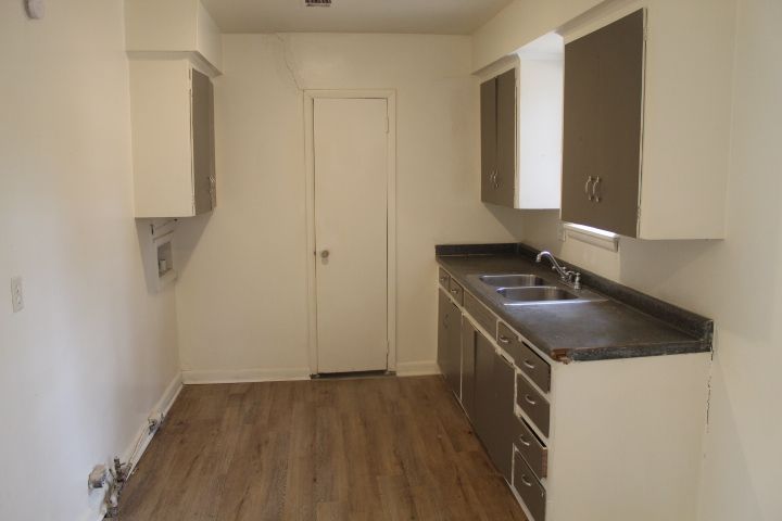 6 York Dr – photo 3