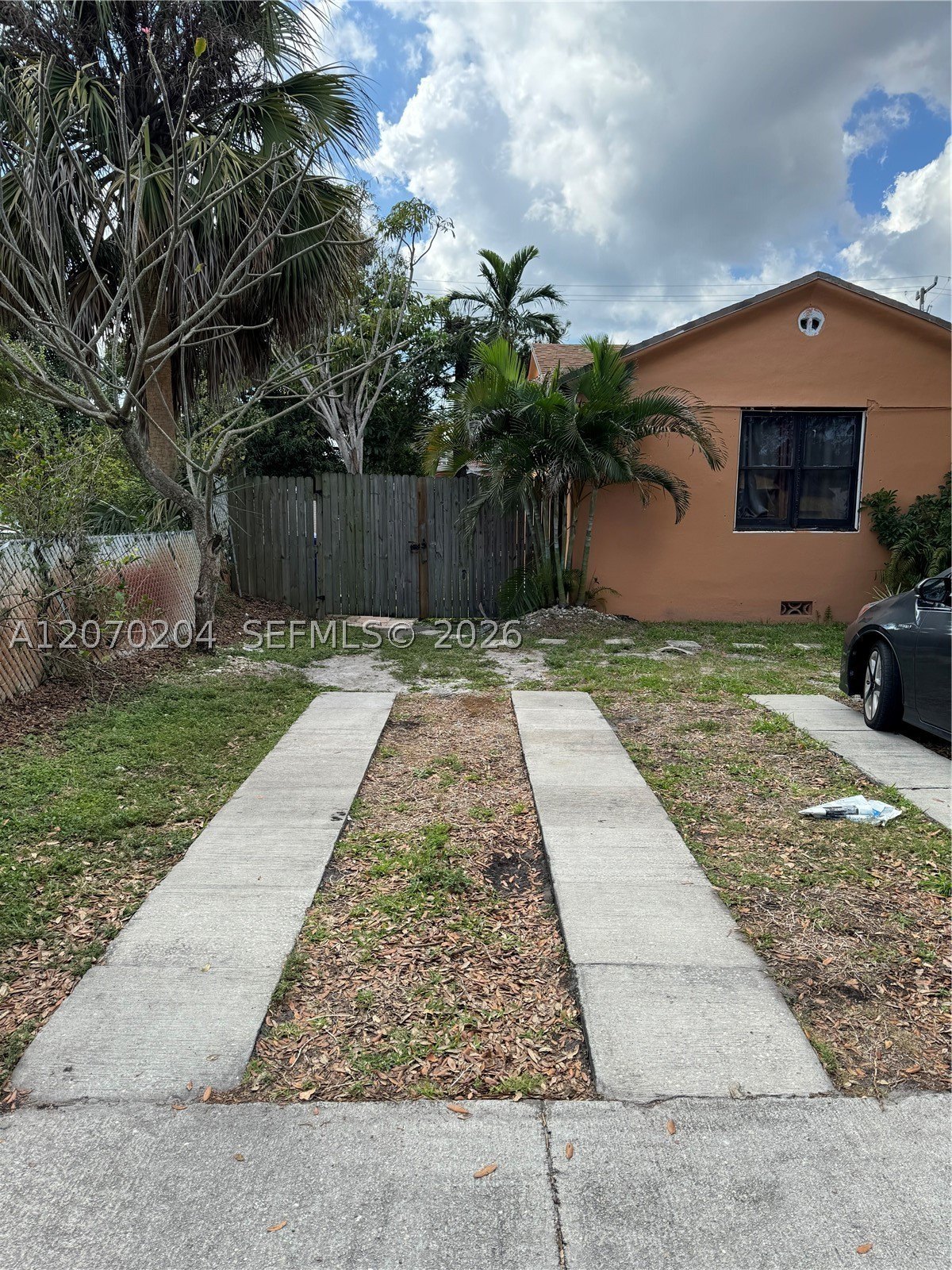 1018 N 17th Ct #2B – photo 1