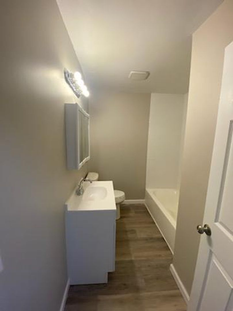 1704 Harrison St unit 1706 Harrison – photo 3