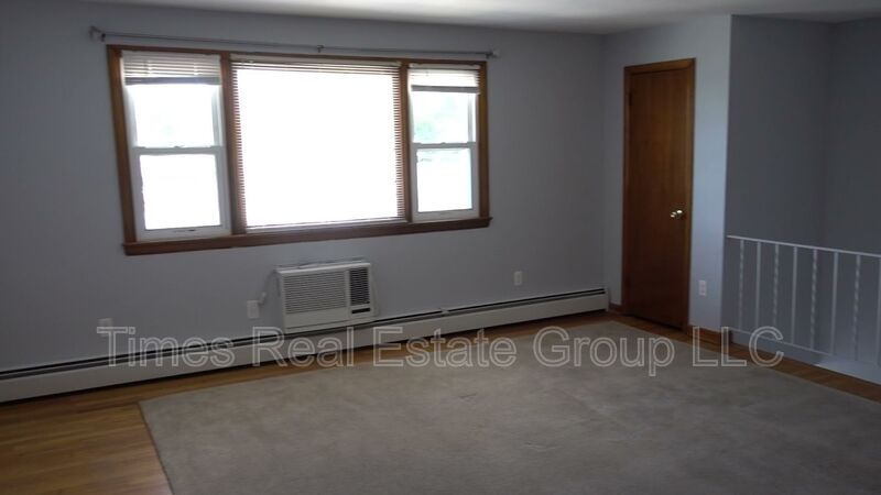 708 Carmen Dr unit B – photo 4