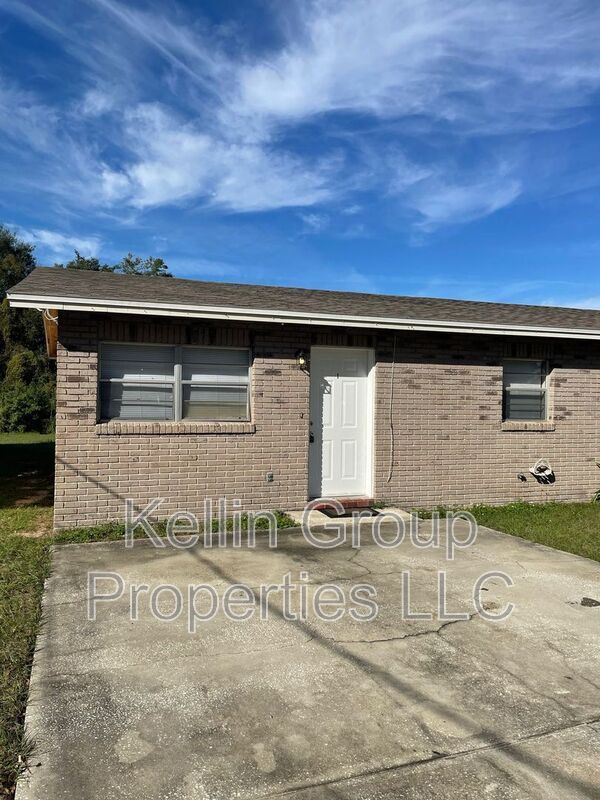160 N Nekoma Ave unit 1 – photo 1