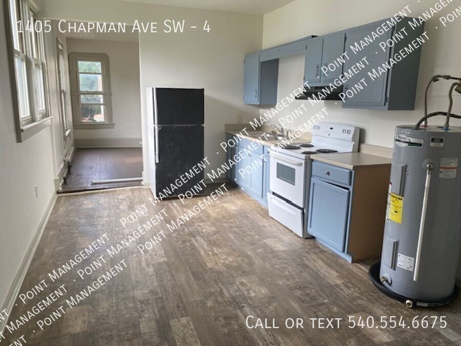 1405 Chapman Ave SW – photo 2