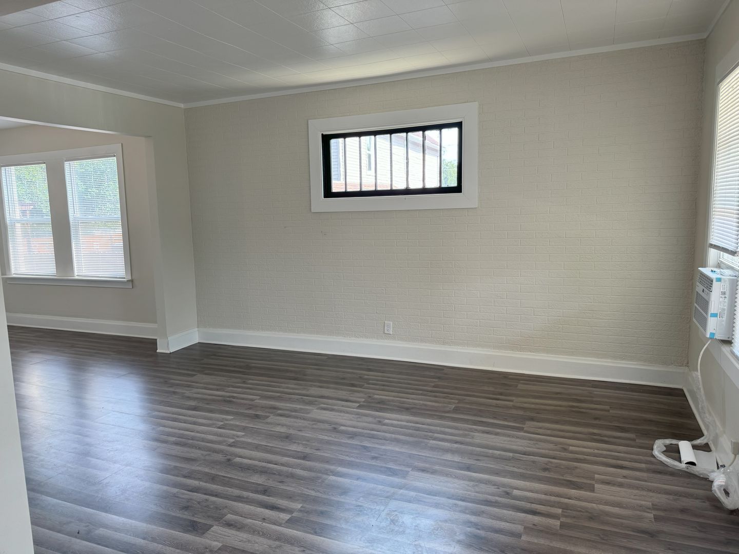 6435 21st Ave – photo 5