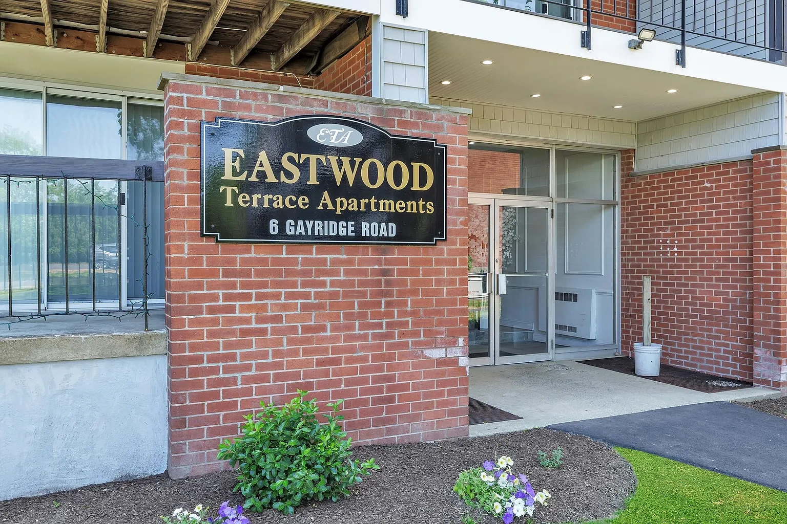 Eastwood Terrace – photo 3