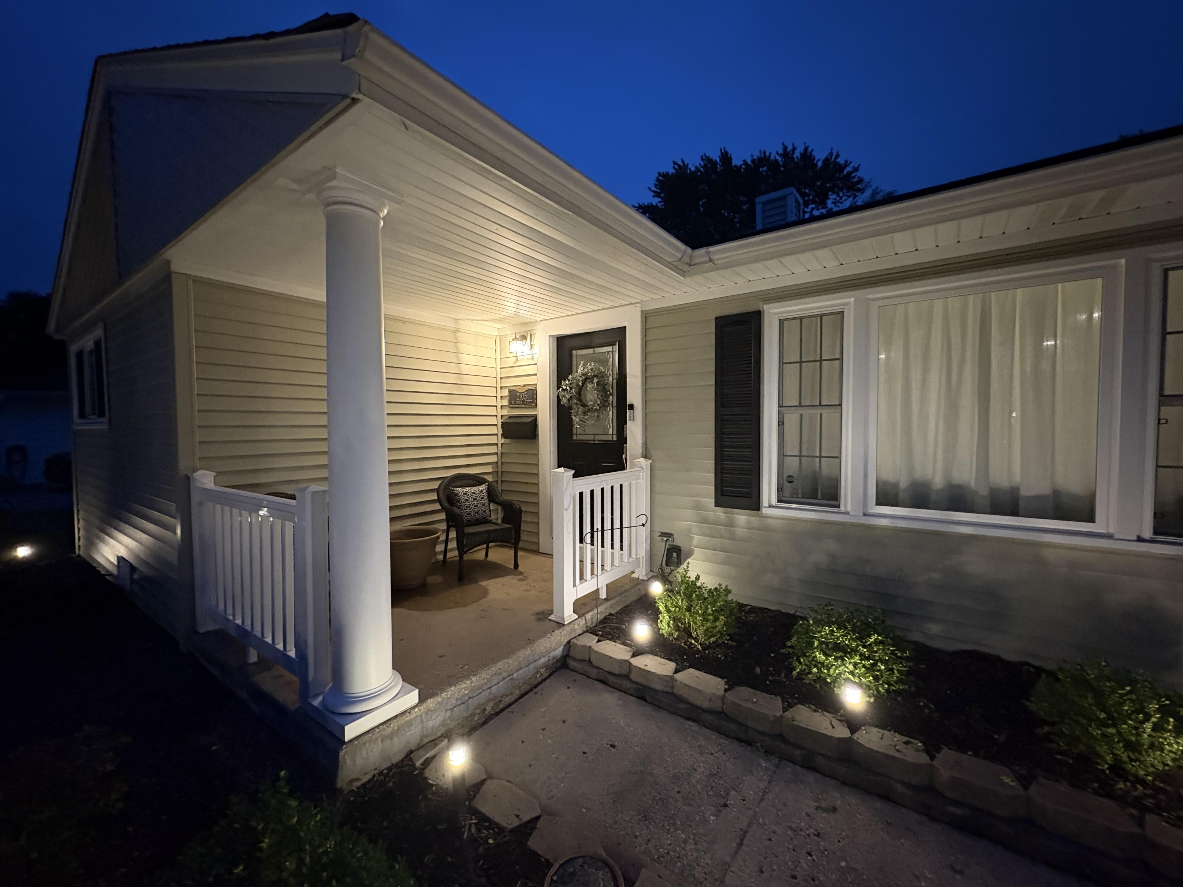 2105 St James St – photo 5