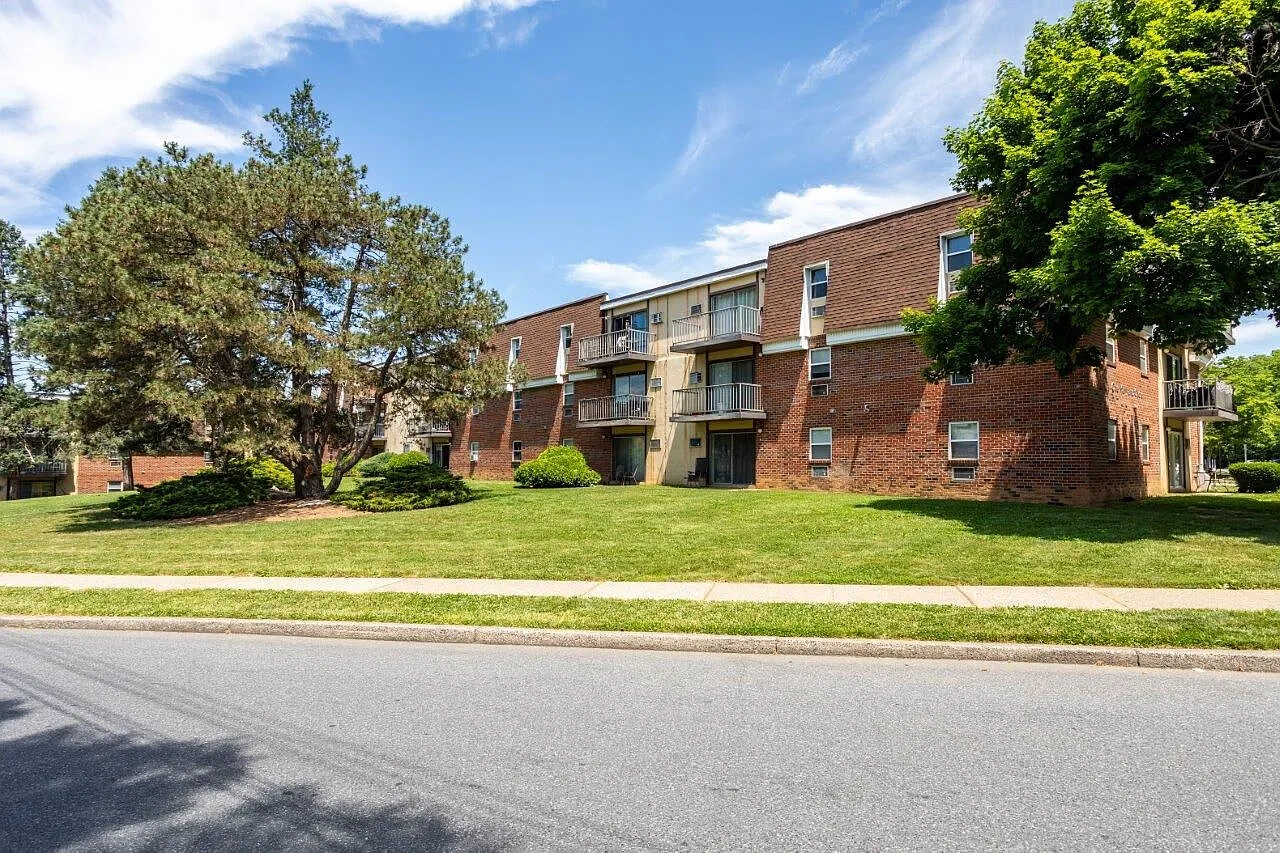 Fairmont Place – photo 4