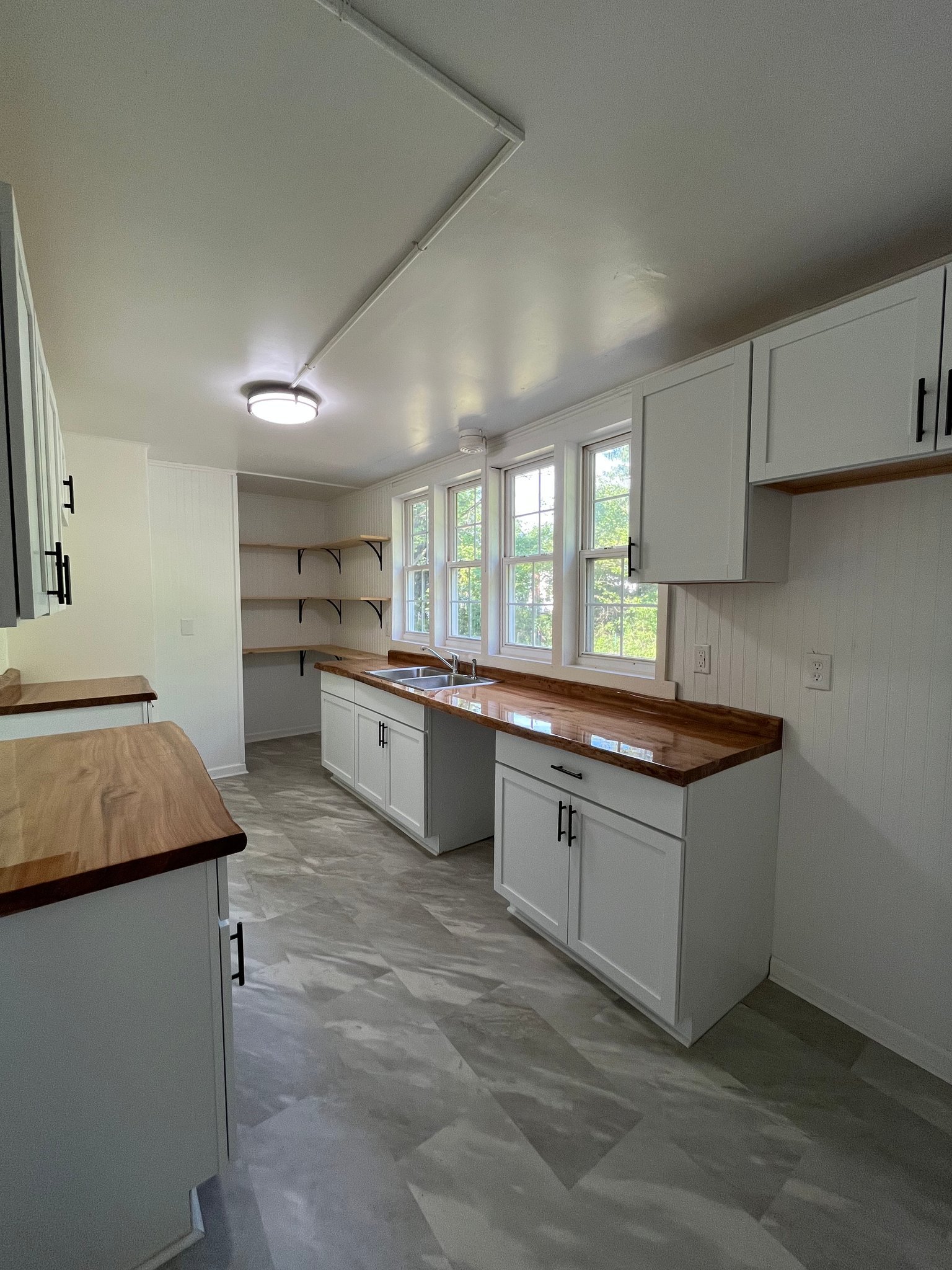 11687 Peckham Ave – photo 5