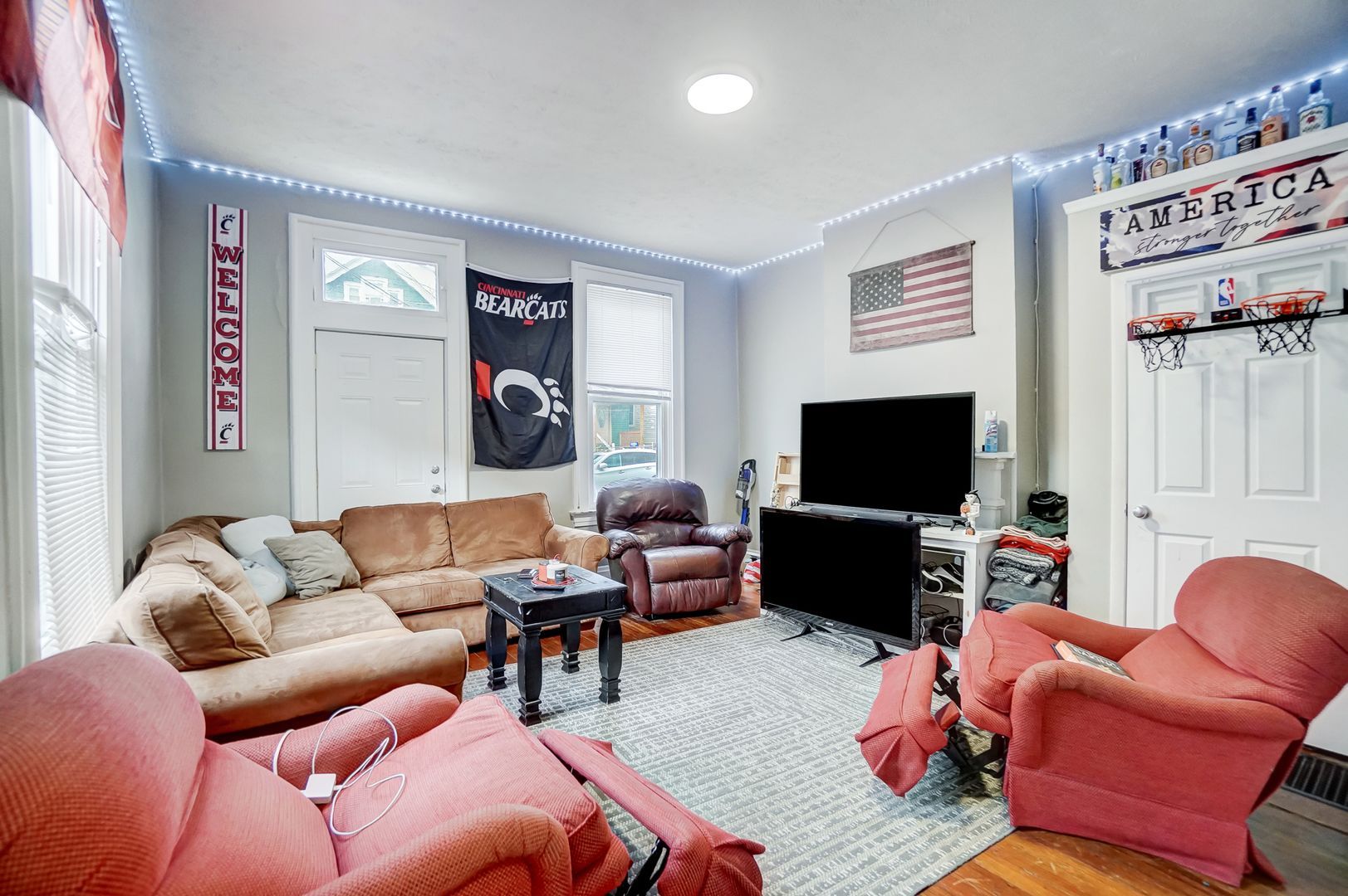 2312 Stratford Ave – photo 3
