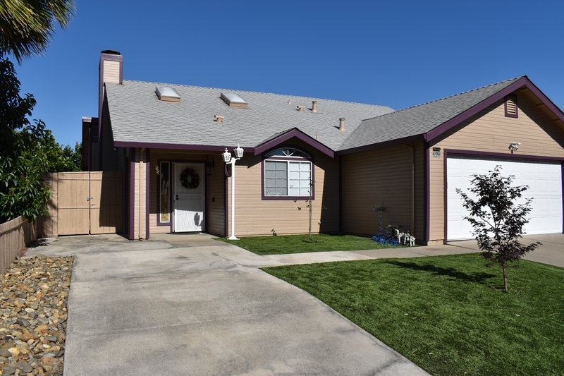 4790 Winona Way – photo 3