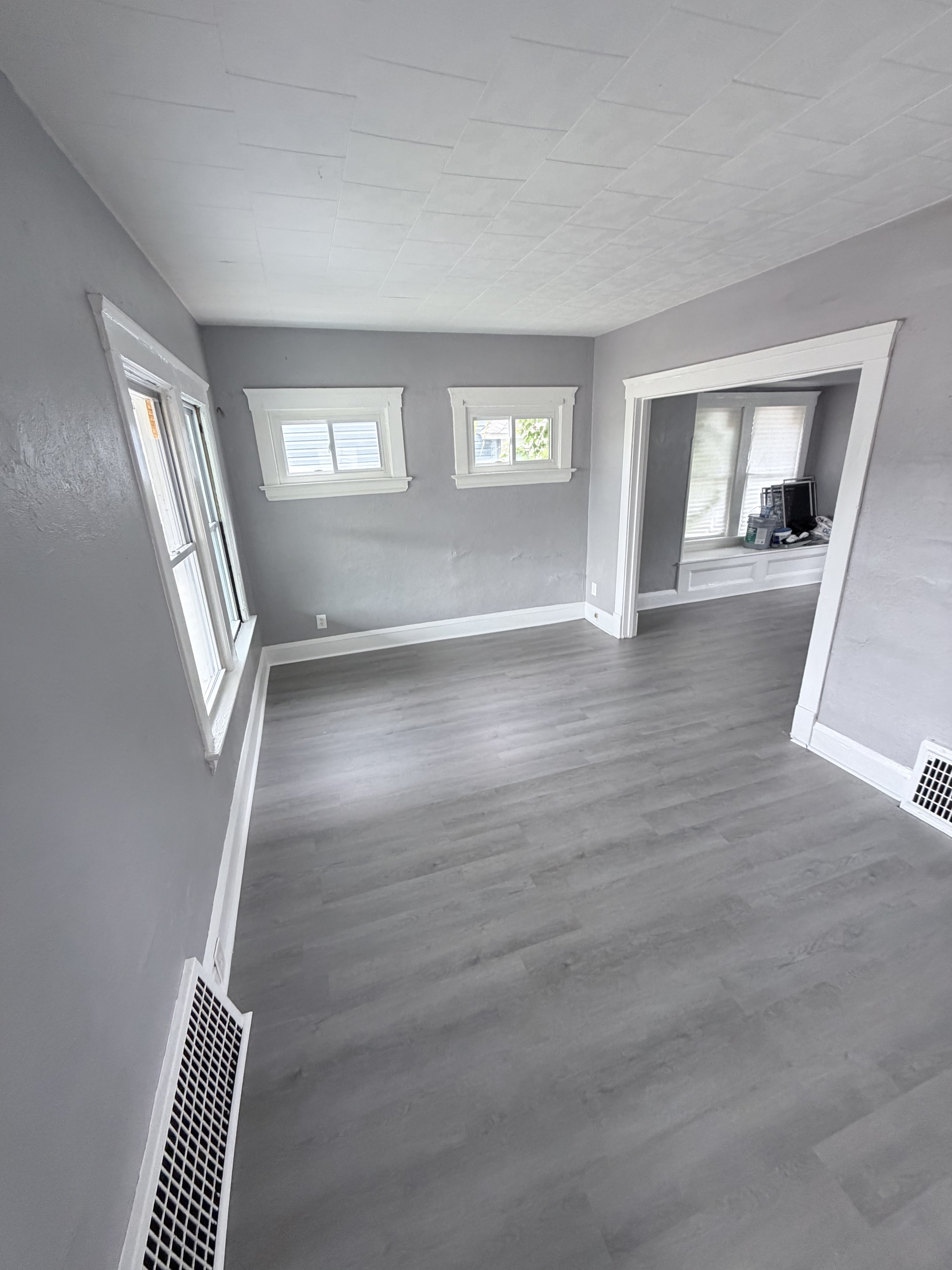 512 Inman St – photo 4