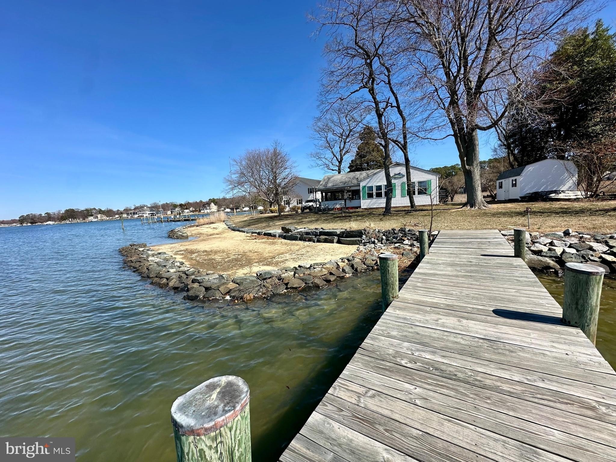 215 Parks Rd – photo 2