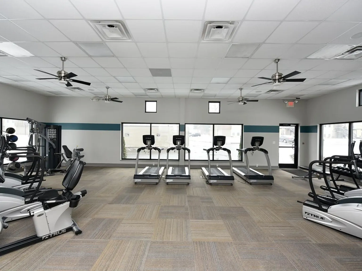District at Hurstbourne – photo 1