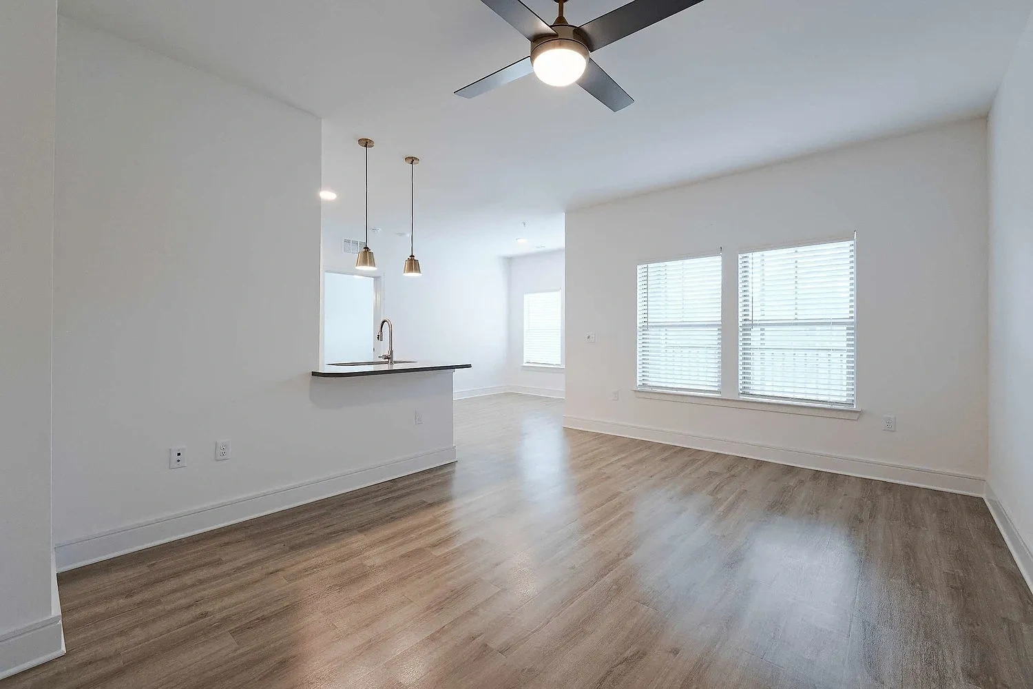 Solay Carnes Crossroads – Floor plan
