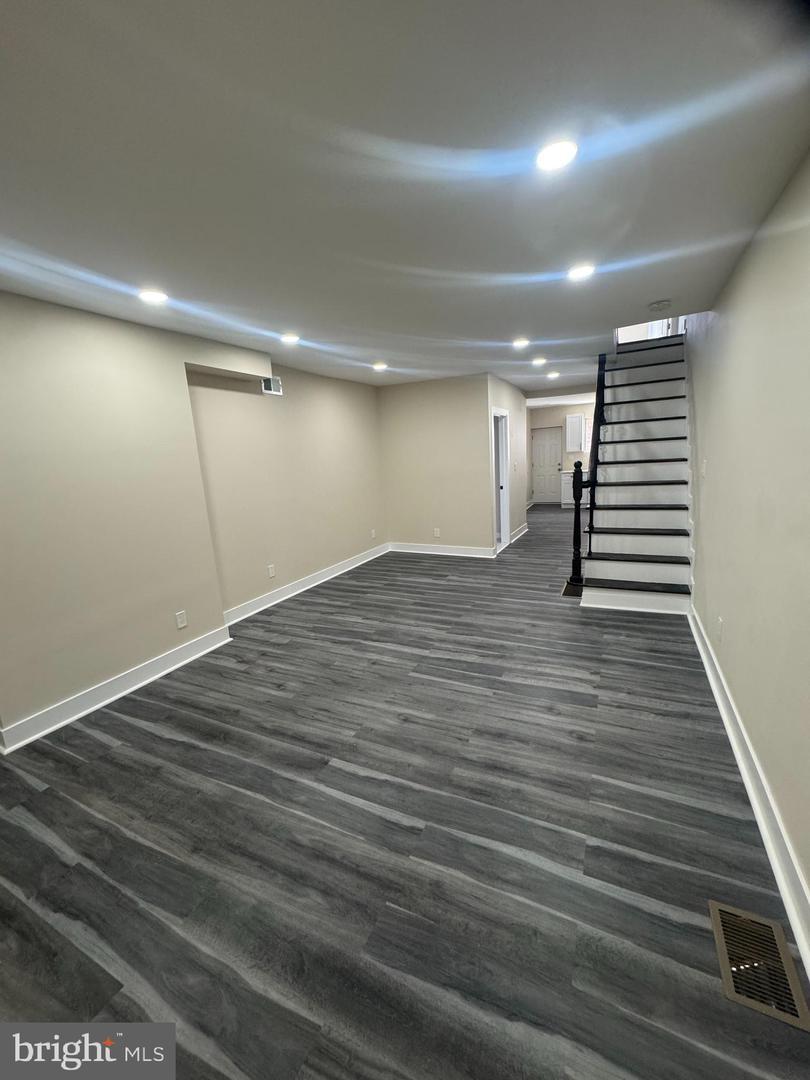 459 High St – photo 5
