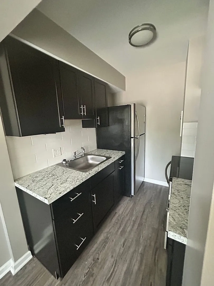 4101 Harvest Ln – photo 2
