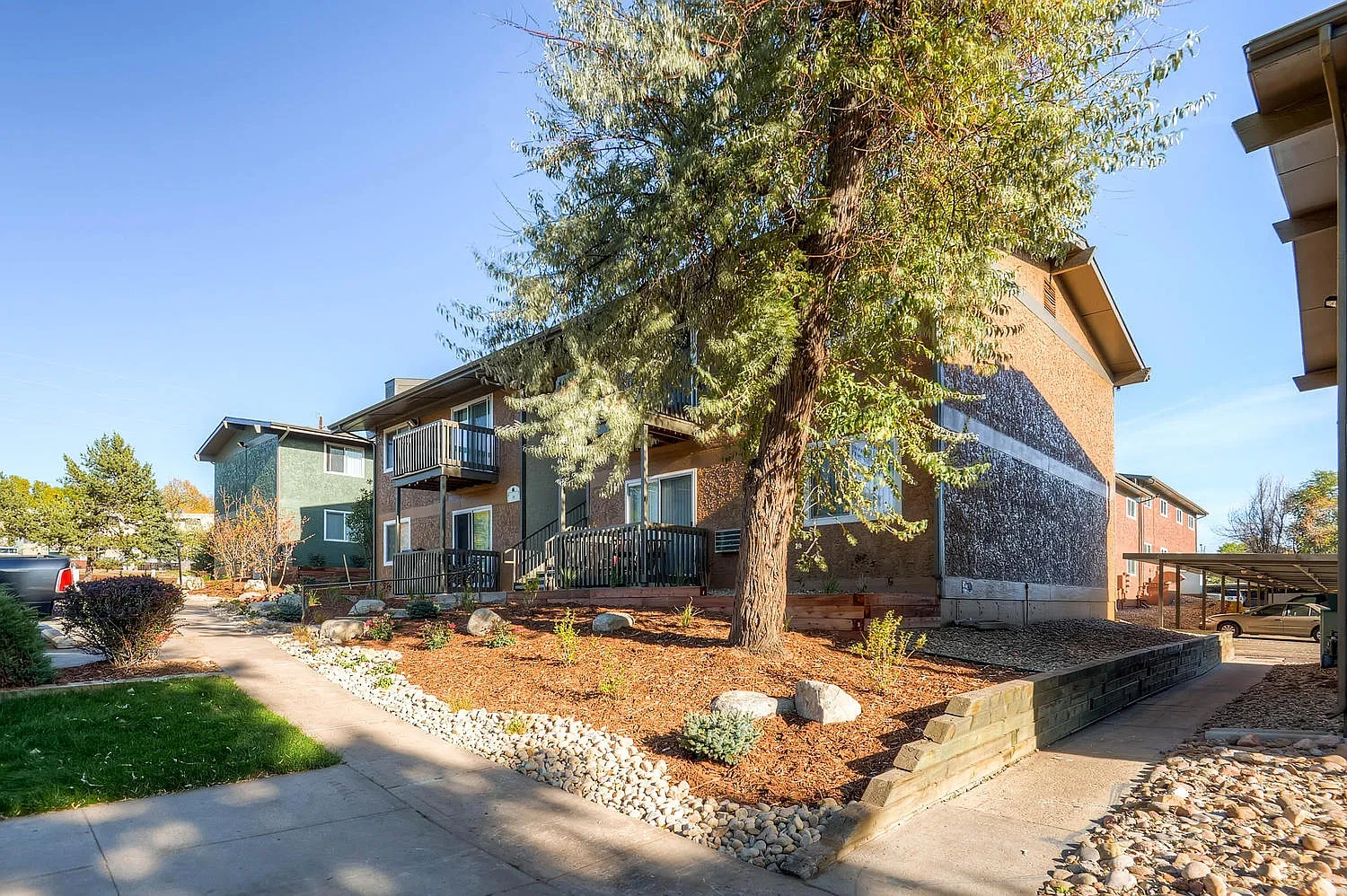 Greentree Village Apartments – photo 4