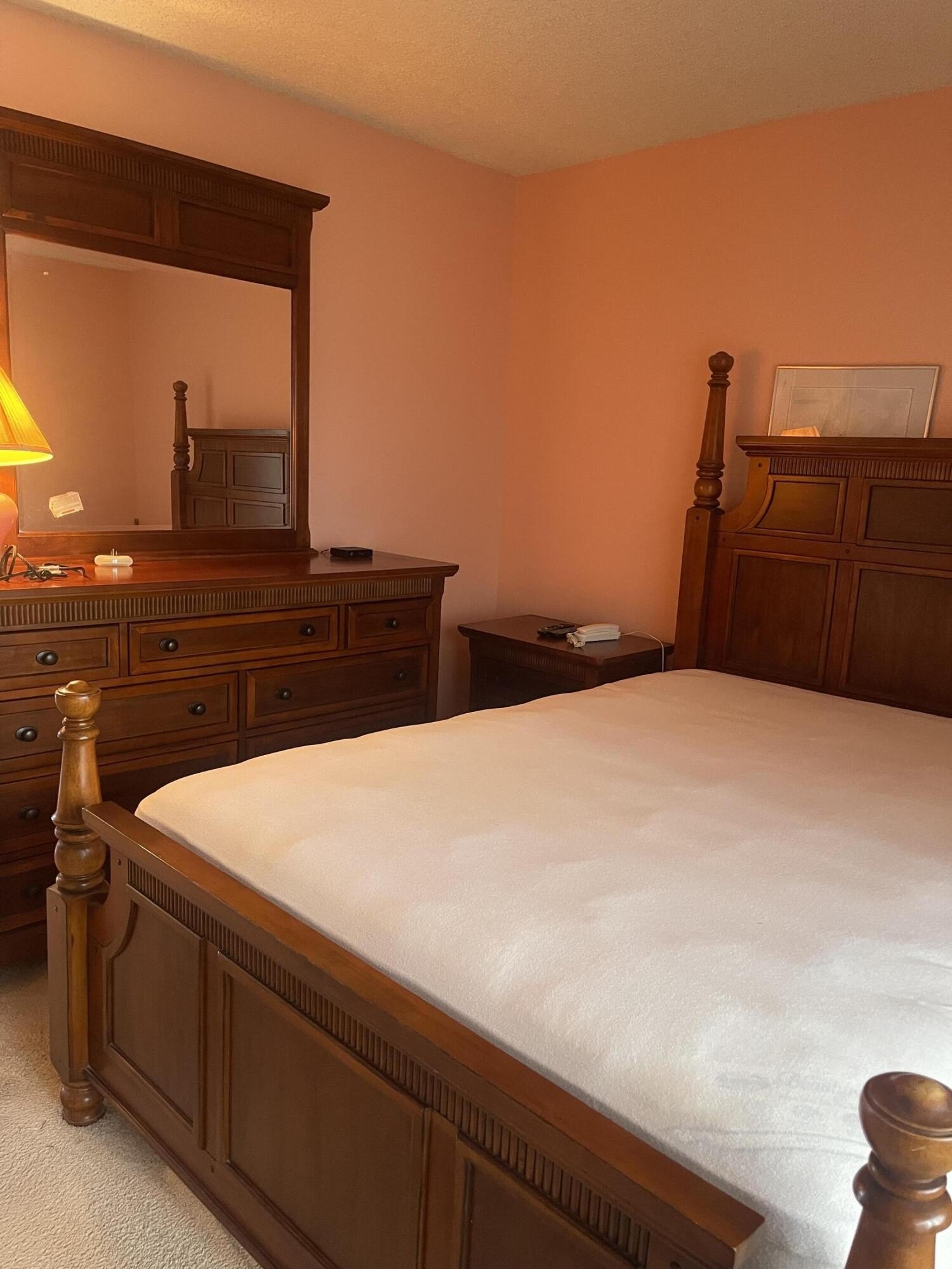 210 Windsor J – photo 4