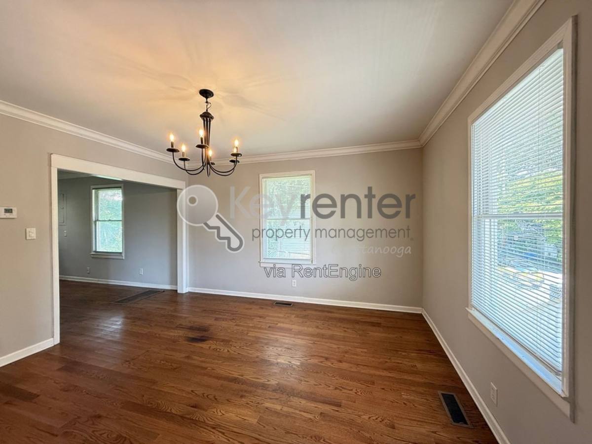 3789 Dixie Cir – photo 2