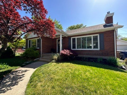 2657 Melbourne St – photo 1