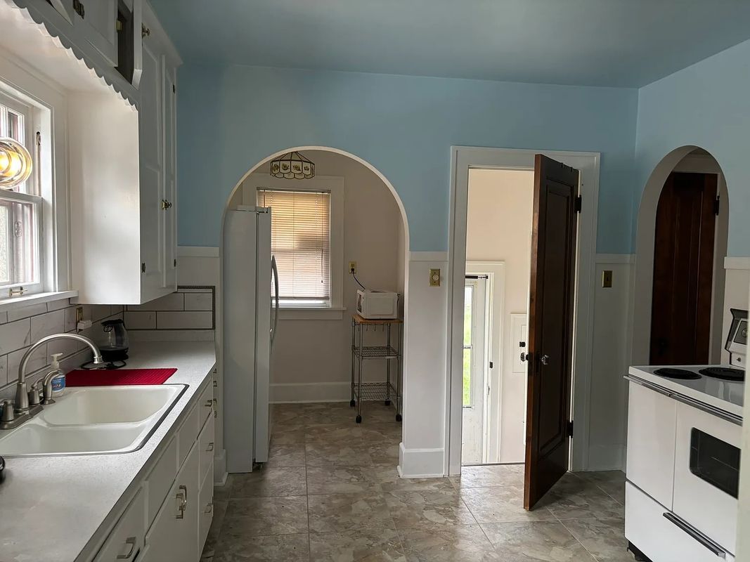 1238 Monroe Ave – photo 4