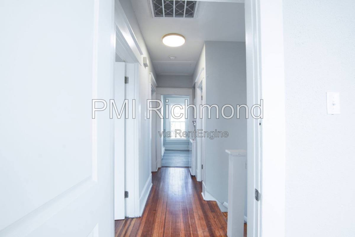 2918 Hanes Ave unit A – photo 5
