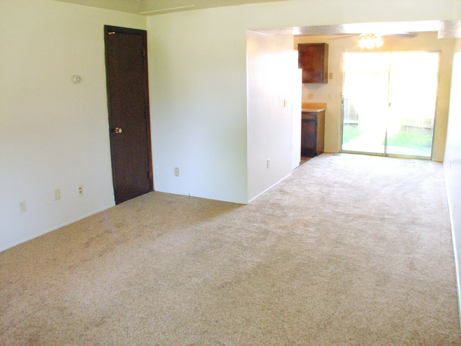 College Park Apartments – photo 2
