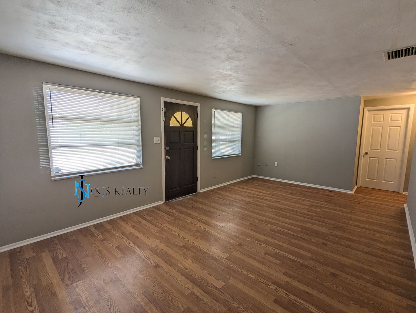 3544 Harvard Dr – photo 3