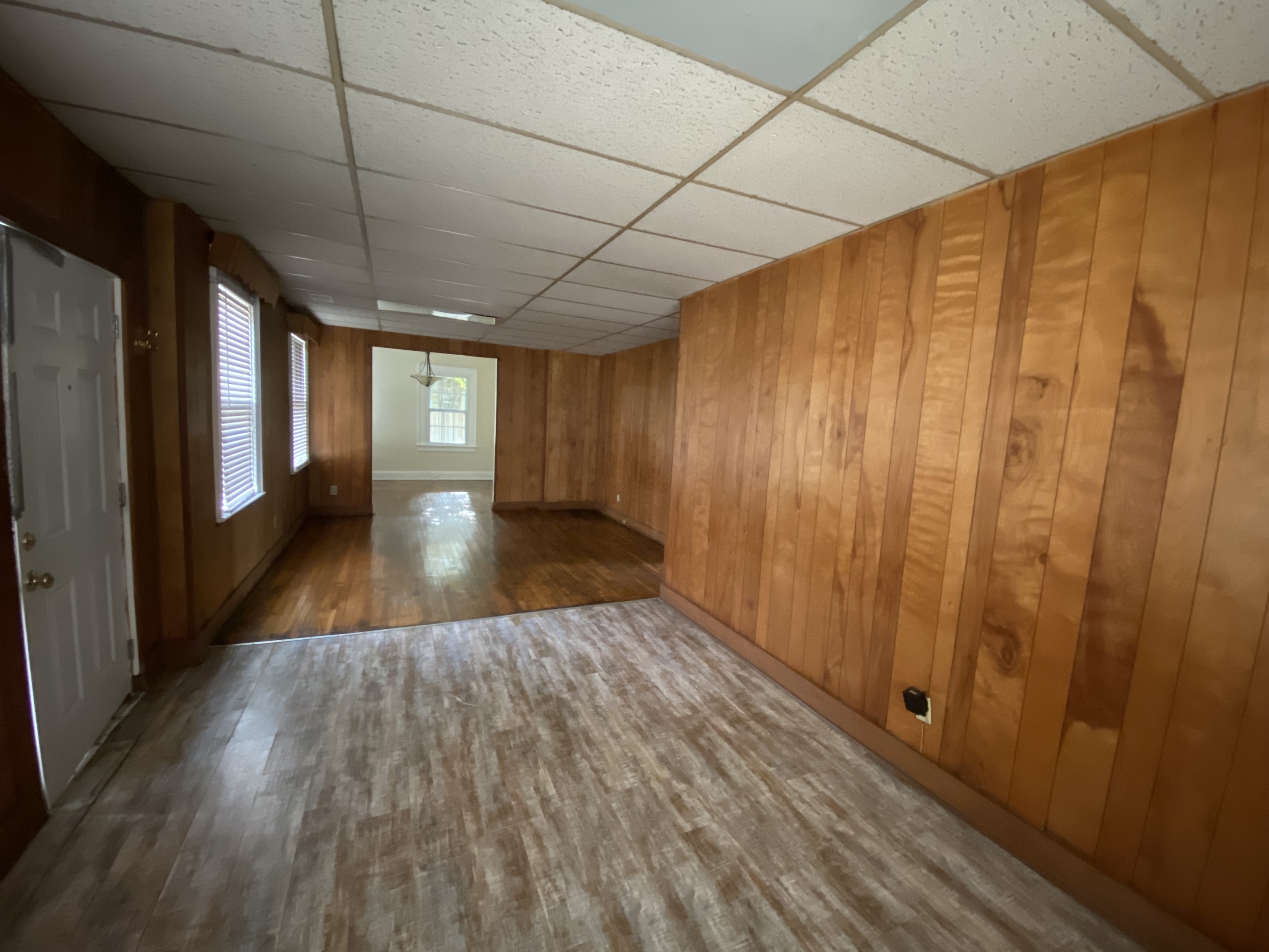 5001 Farrell Ave – photo 2