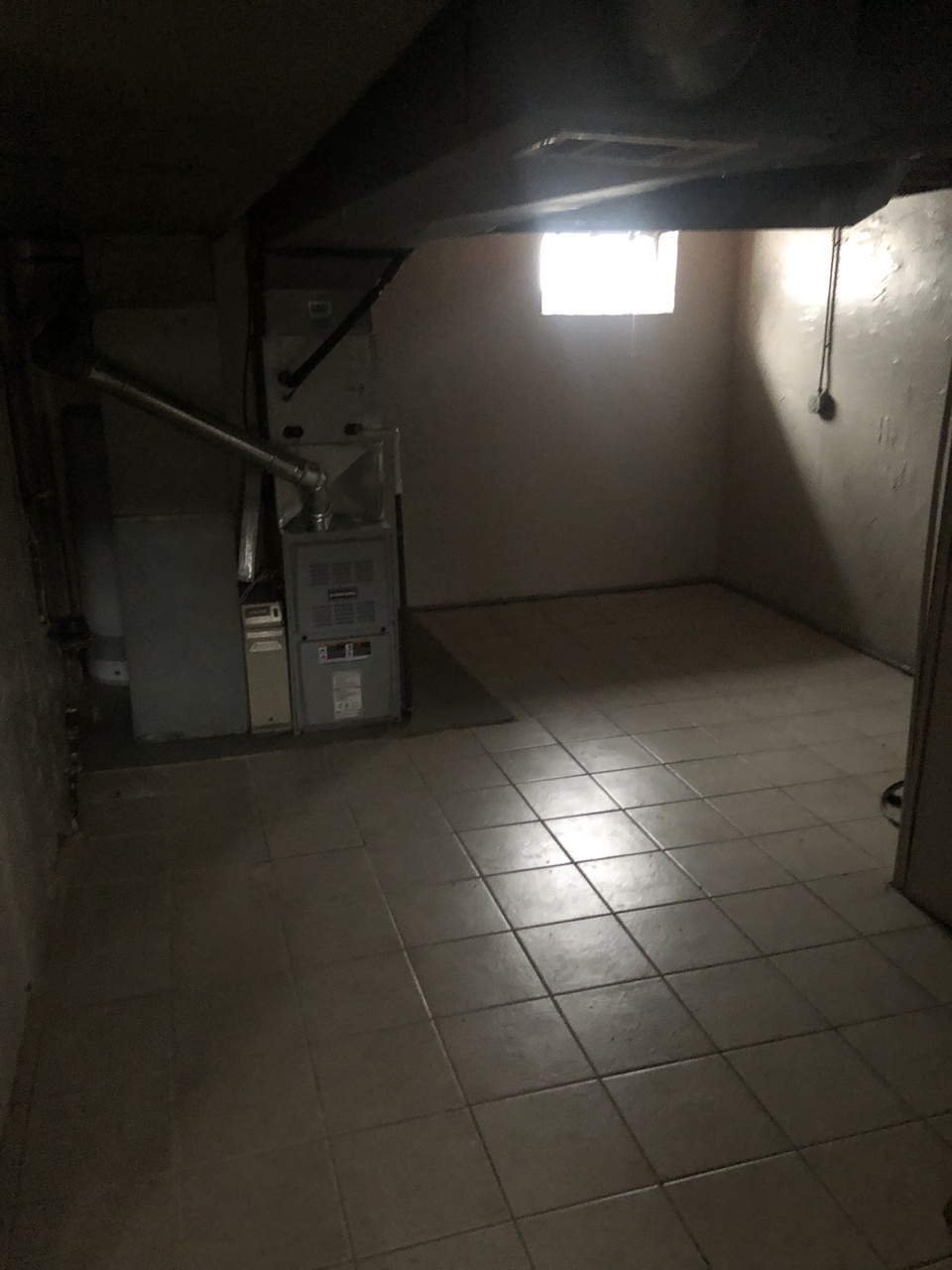 15913 Grant Ave – photo 2