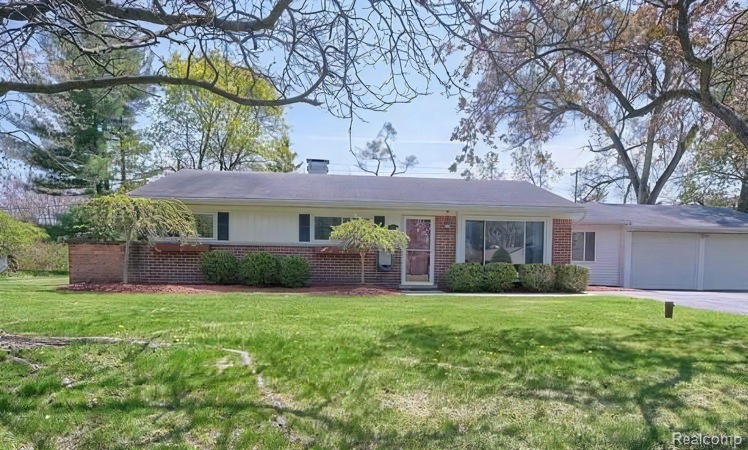 37711 Carson St – photo 1