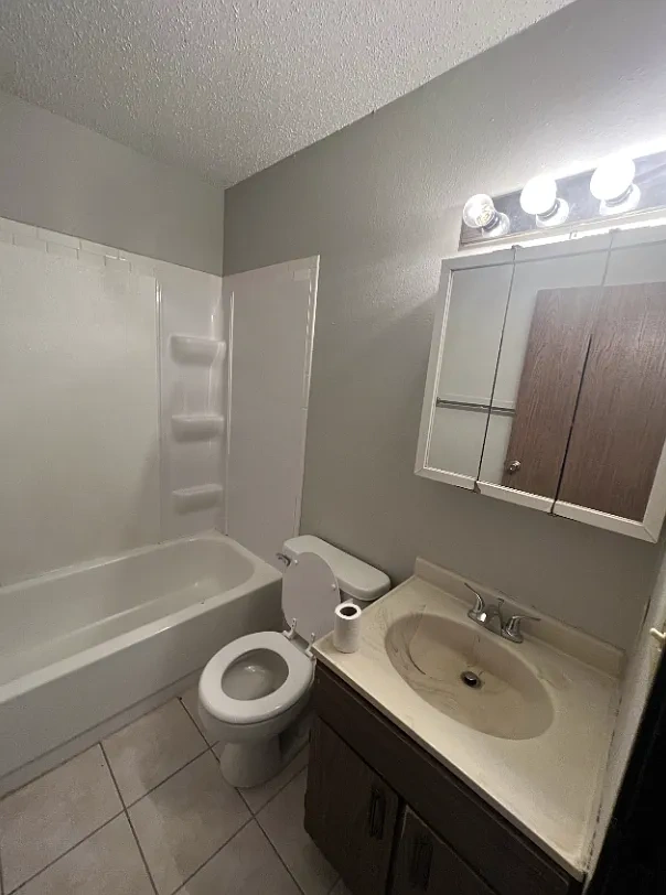 912 10th Avenue South – photo 1