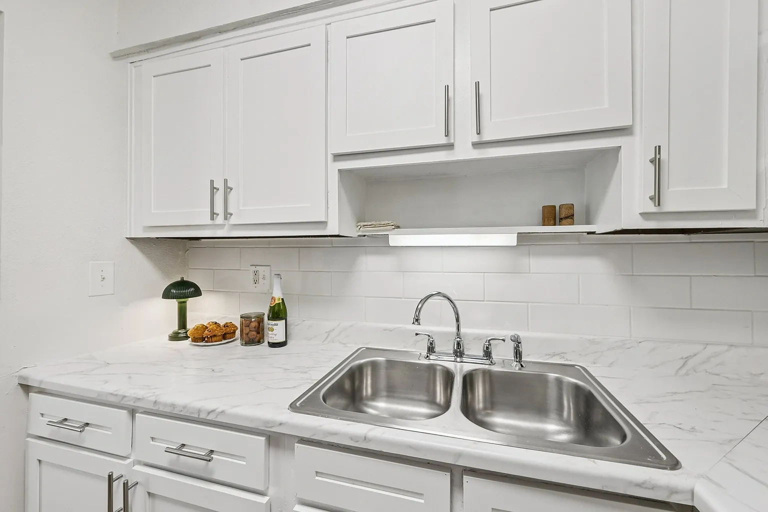 Raccoon Creek Apartments – photo 2